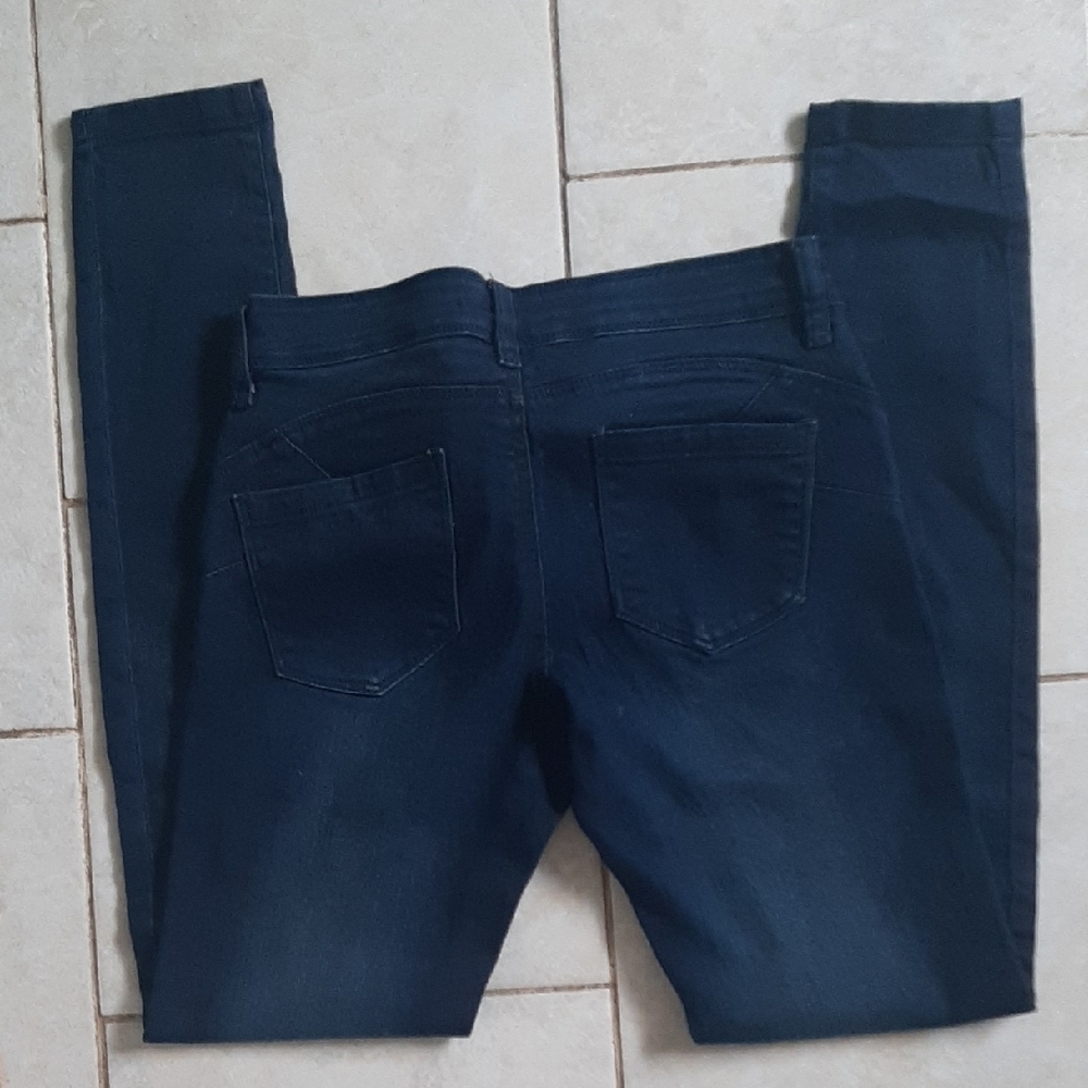SUKO Blue Jeans - Picture 3 of 4
